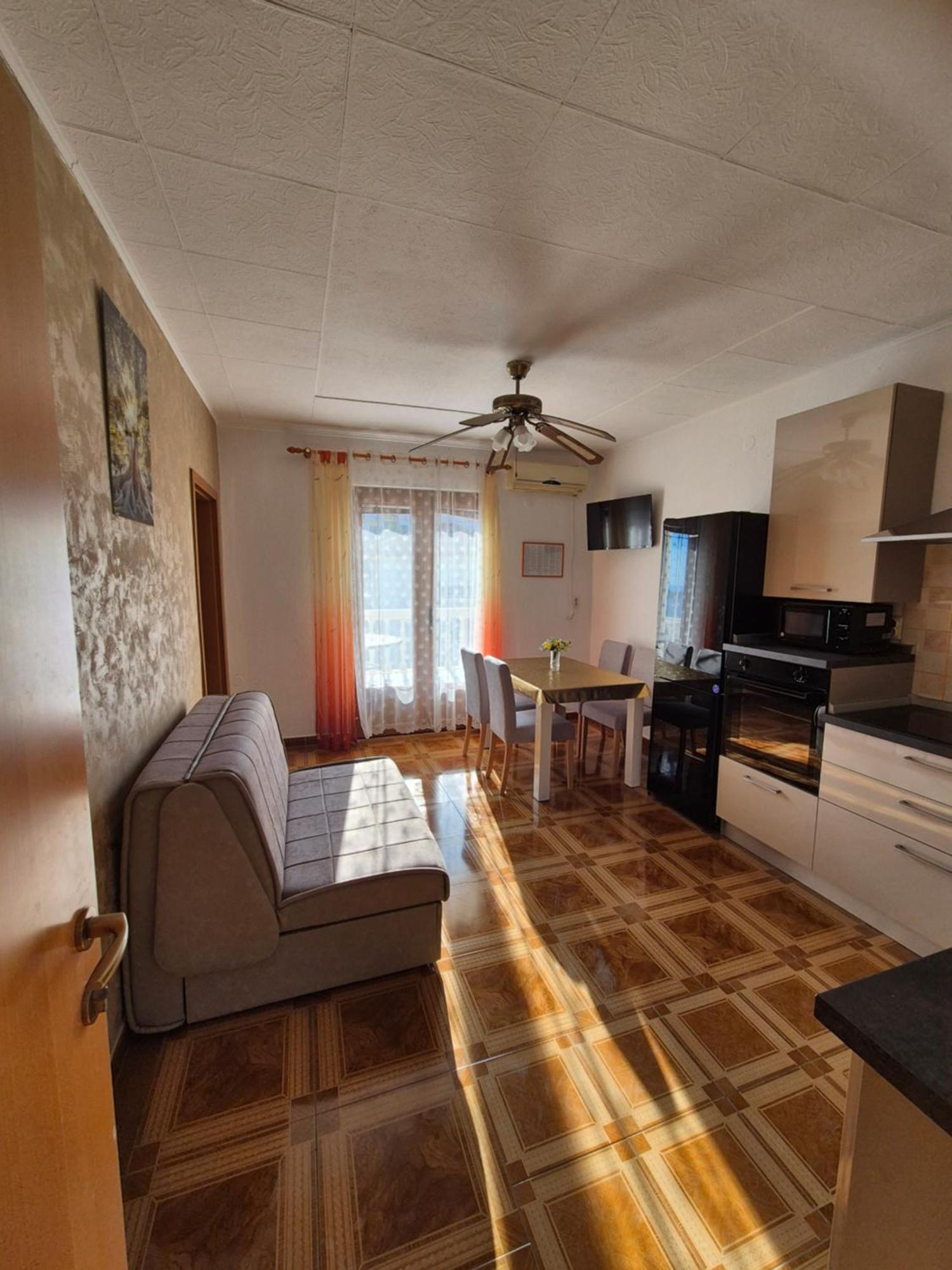 Apartmens Spiko 2 Hotel Đảo Hvar Ngoại thất bức ảnh