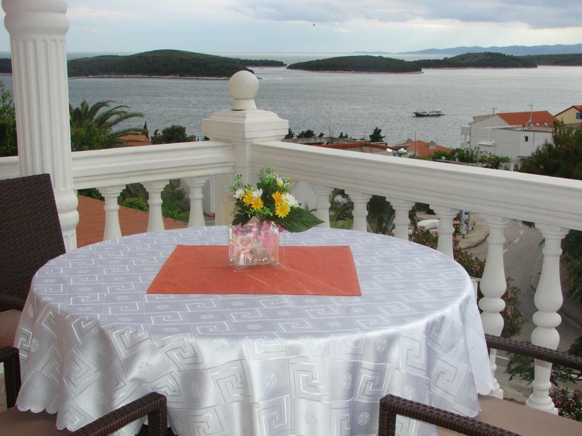 Apartmens Spiko 2 Hotel Đảo Hvar Ngoại thất bức ảnh